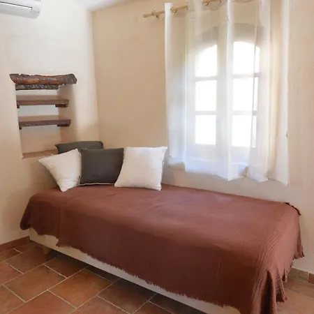 Mas Des Druilles Bed & Breakfast